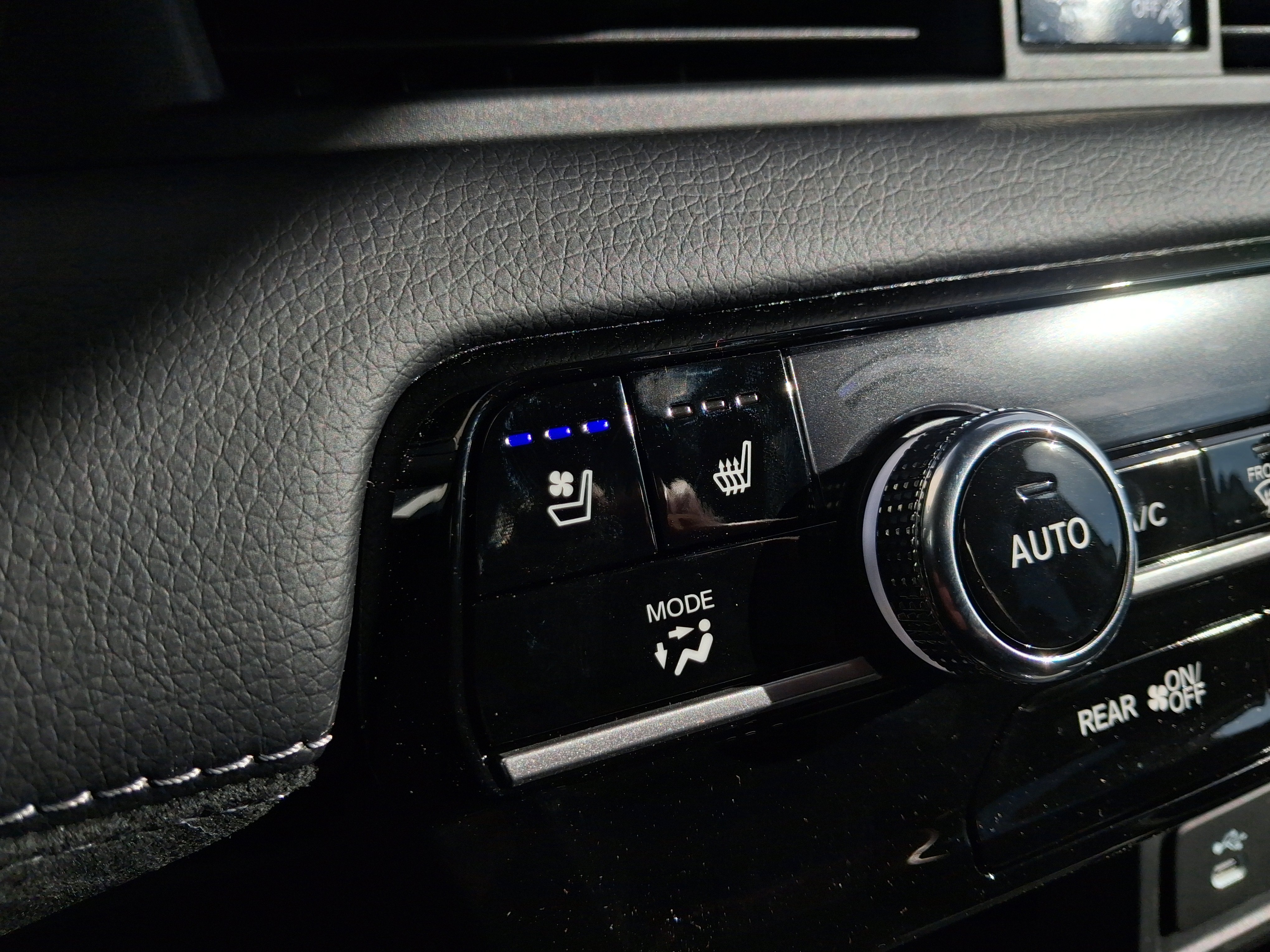 New 2026 Honda Pilot Elite image 18