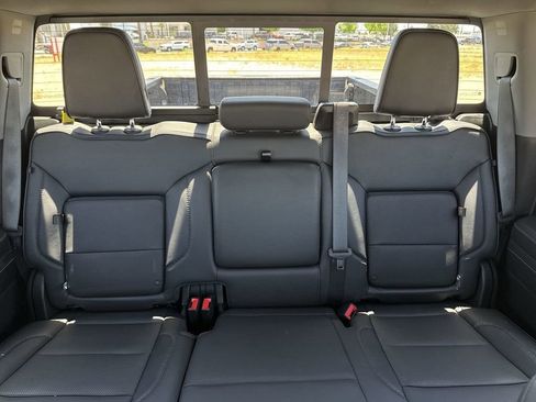 Certified 2024 GMC Sierra 2500 Denali w/ Denali Reserve Package AWD/4WD image 7