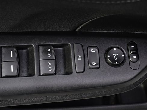 Used 2019 Honda Civic EX image 22