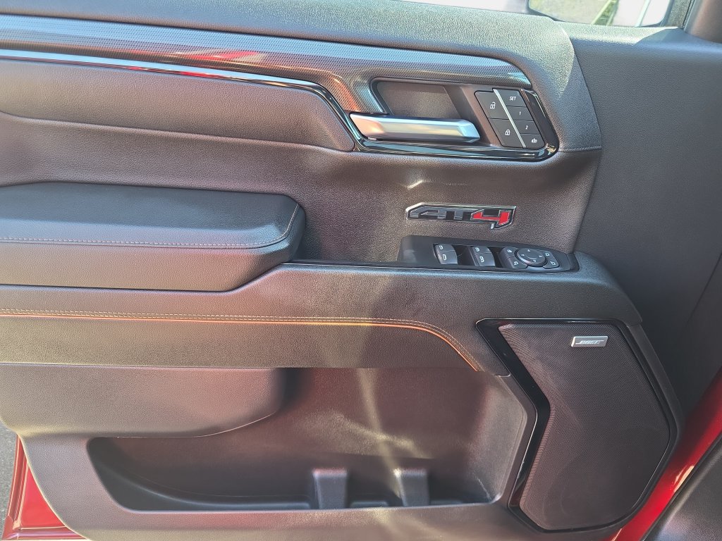 Used 2024 GMC Sierra 1500 AT4 w/ Technology Package AWD/4WD image 24