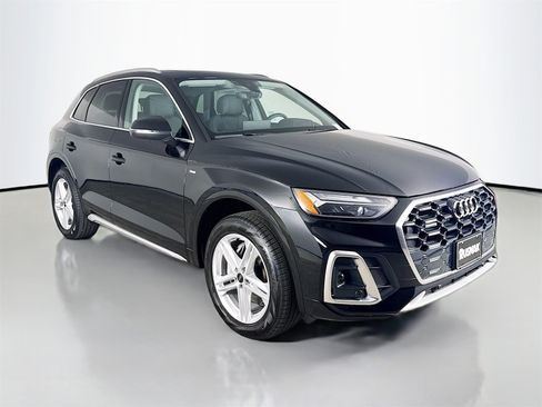 New 2024 Audi Q5 e Premium image 1
