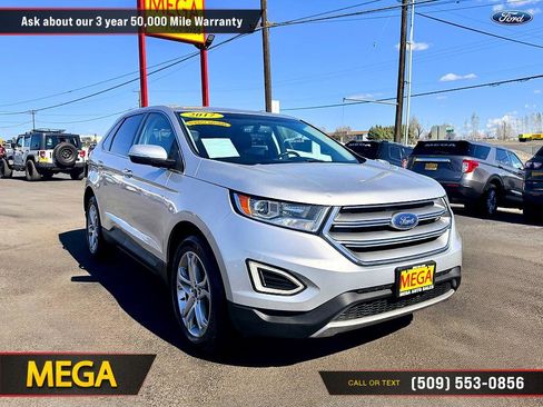 Used 2017 Ford Edge Titanium image 5