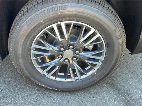 New 2026 Chevrolet Traverse LT w/ LPO, Floor Liner Package image 29