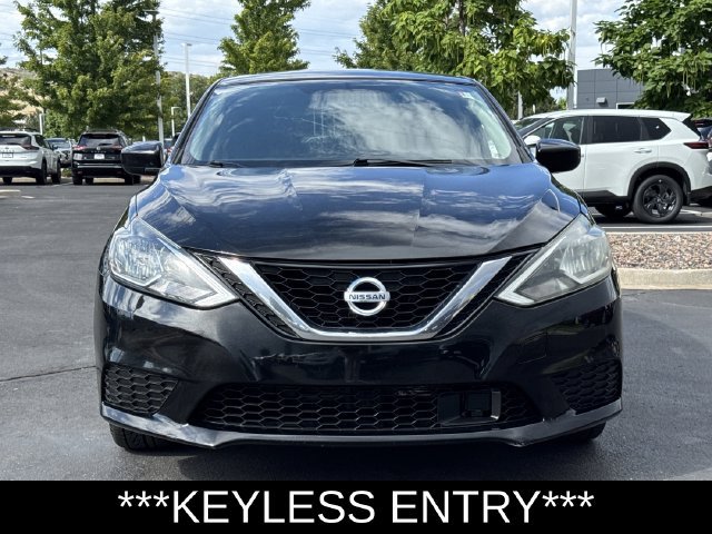 Used 2019 Nissan Sentra SV w/ Special Edition Package FWD image 8