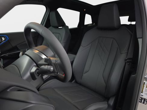 New 2026 BMW X3 xDrive30 w/ M Sport Package image 15