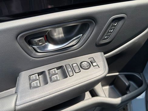 Certified 2024 Honda Pilot Touring image 19