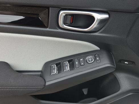 Used 2026 Honda Civic FWD Hybrid Sedan image 28