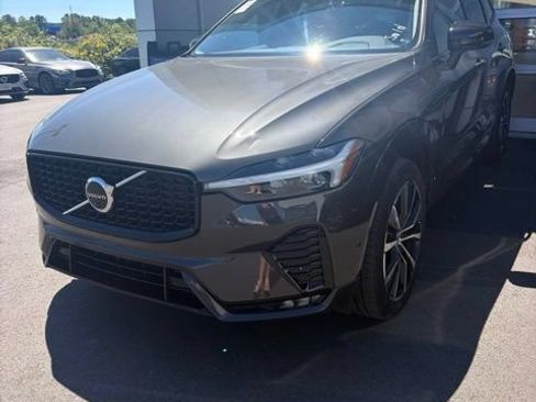Used 2023 Volvo XC60 B5 Plus w/ Climate Package AWD/4WD image 1