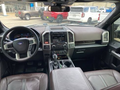 Used 2015 Ford F150 Platinum w/ Equipment Group 701A Luxury image 20