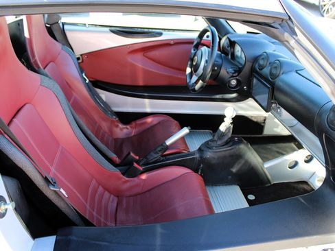 Used 2005 Lotus Elise image 15