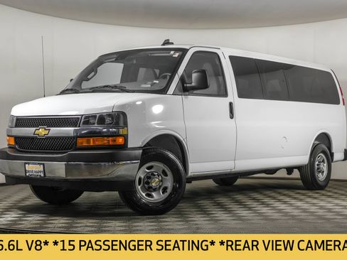 Used 2025 Chevrolet Express 3500 LT w/ LT Preferred Equipment Group image 2
