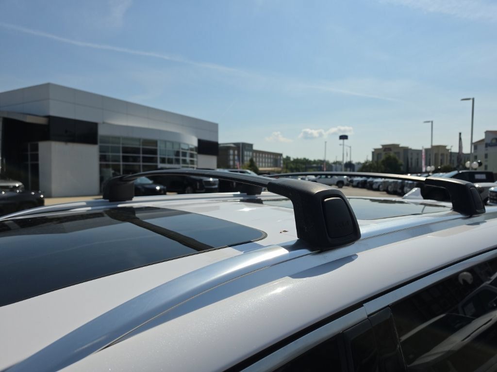Used 2024 Kia Telluride SX Prestige w/ Towing Package AWD/4WD image 12