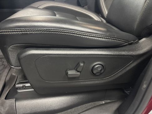 Used 2022 RAM 1500 Laramie w/ G/T Package image 28