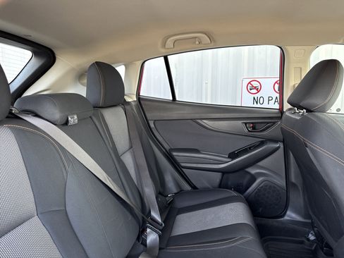 Used 2021 Subaru Crosstrek 2.0i Premium image 41