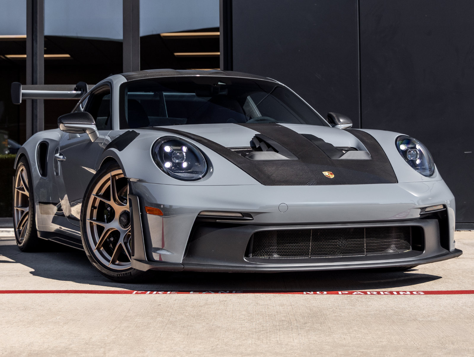 Certified 2025 Porsche 911 GT3 RS RWD image 6