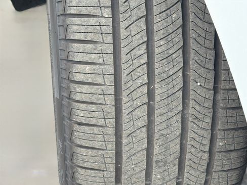 New 2026 Land Rover Range Rover Long Wheelbase SE AWD/4WD image 44