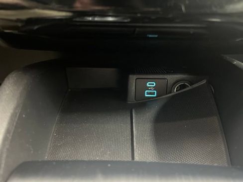 Used 2023 Ford Escape ST-Line w/ Tech Pack #1 AWD/4WD image 28