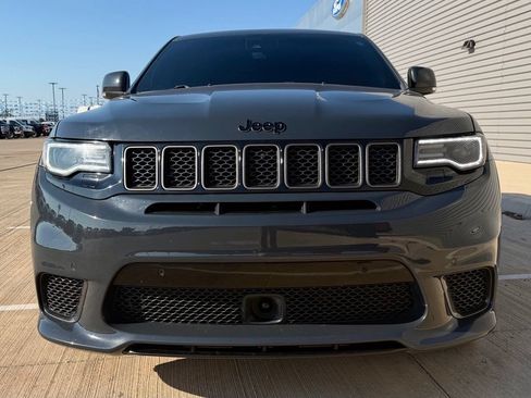 Used 2018 Jeep Grand Cherokee Trackhawk AWD/4WD image 4