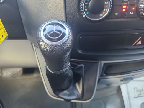 Used 2016 Mercedes-Benz Sprinter 2500 image 15