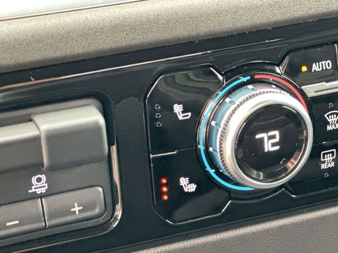 Certified 2022 GMC Sierra 1500 Elevation w/ LPO, Elevation Black Package image 36