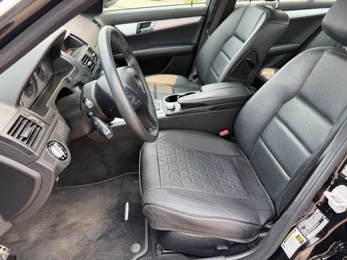 Used 2008 Mercedes-Benz C 300 4MATIC Sedan image 15