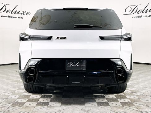 Used 2023 BMW XM image 5