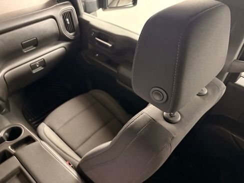 Used 2024 Chevrolet Silverado 2500 Custom w/ Custom Convenience Package image 17