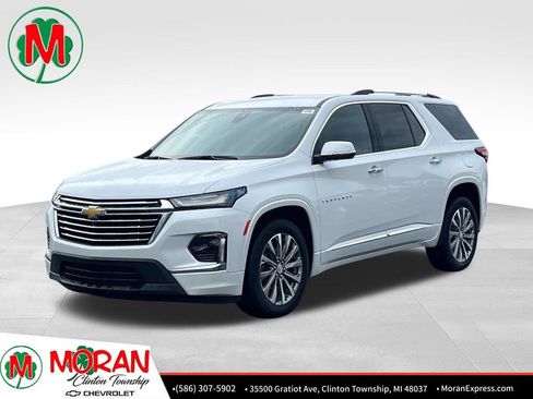 Certified 2023 Chevrolet Traverse Premier w/ LPO, Floor Liner Package AWD/4WD image 1