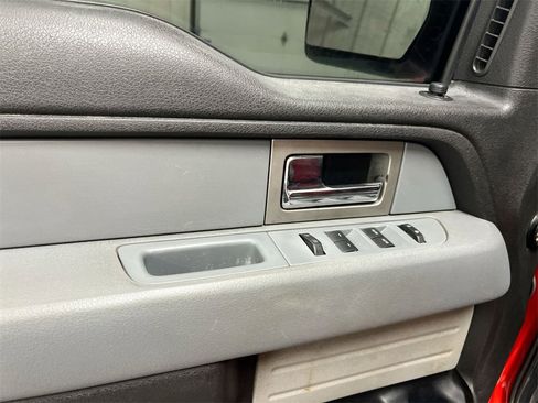 Used 2011 Ford F150 XLT image 19