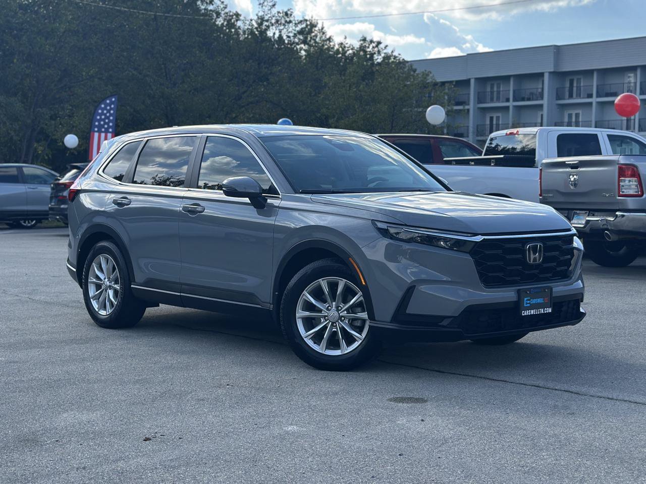 Used 2024 Honda CR-V EX image 2