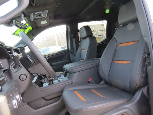 New 2026 GMC Sierra 1500 AT4 w/ AT4 Premium Package image 50