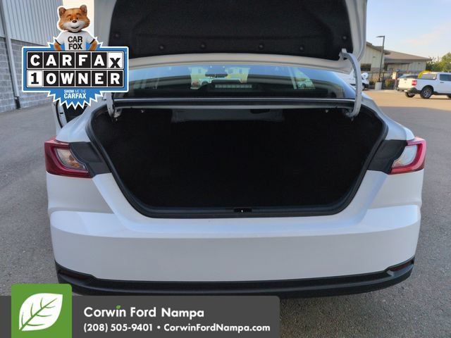 Used 2025 Toyota Camry LE FWD image 27