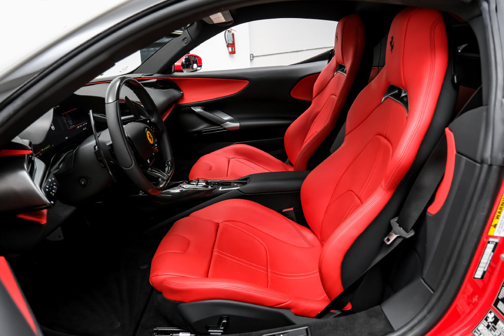 Used 2023 Ferrari SF90 Stradale AWD/4WD image 8