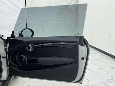 Used 2019 MINI Cooper S FWD image 19