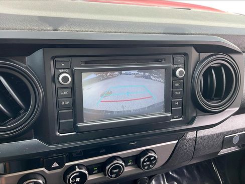 Used 2017 Toyota Tacoma SR w/ Tow Package AWD/4WD image 26