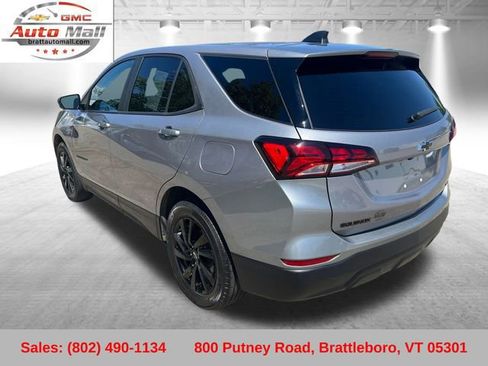 Used 2024 Chevrolet Equinox LS w/ LS Convenience Package AWD/4WD image 3