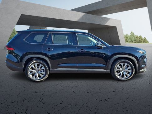 Certified 2025 Toyota Grand Highlander AWD image 7