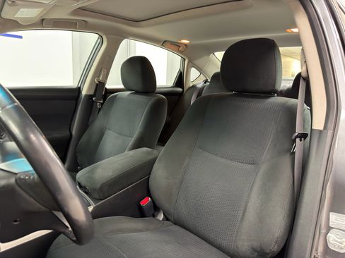 Used 2015 Nissan Altima 2.5 SV w/ Convenience Package image 11