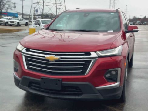 Certified 2023 Chevrolet Traverse LT w/ LPO, Floor Liner Package image 7