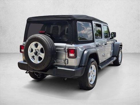 Used 2019 Jeep Wrangler Unlimited Sport S AWD/4WD image 5