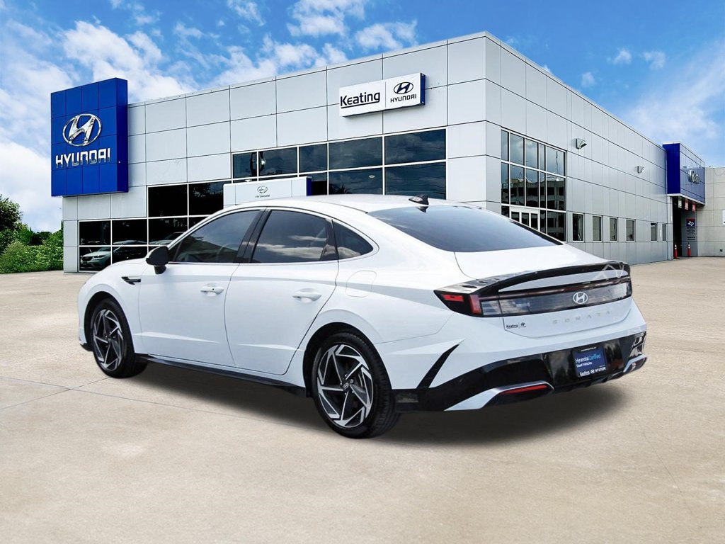 Certified 2026 Hyundai Sonata SEL FWD image 7
