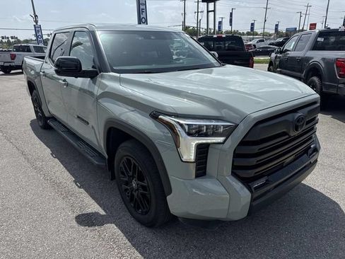 Used 2025 Toyota Tundra Limited RWD image 3
