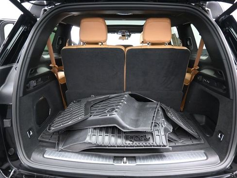 Used 2022 Jeep Grand Cherokee L Summit w/ Advanced Protech Group IV image 33