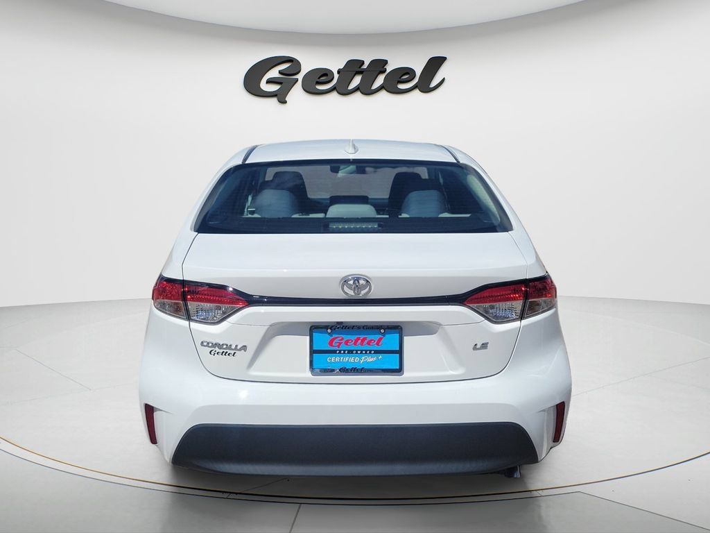 Certified 2025 Toyota Corolla LE FWD image 6