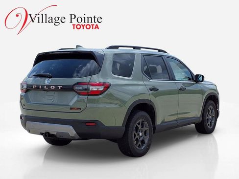 Used 2026 Honda Pilot TrailSport image 8