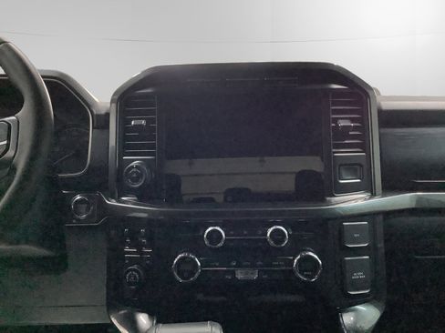 Certified 2021 Ford F150 XLT w/ Equipment Group 302A High image 11