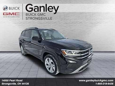 Used 2022 Volkswagen Atlas SE image 1