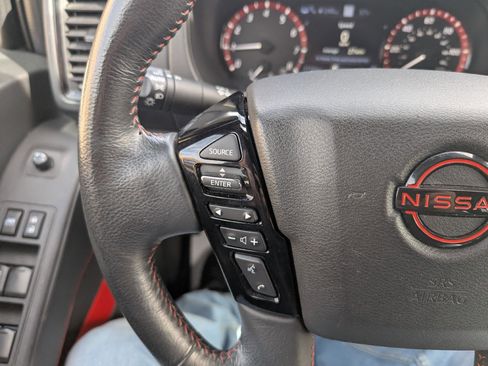 Used 2024 Nissan Frontier PRO-4X w/ Technology Package image 20