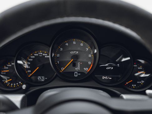 Used 2018 Porsche 911 GT3 RWD image 37