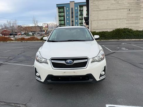Used 2016 Subaru Crosstrek 2.0i Limited w/ Popular Package #2 image 2